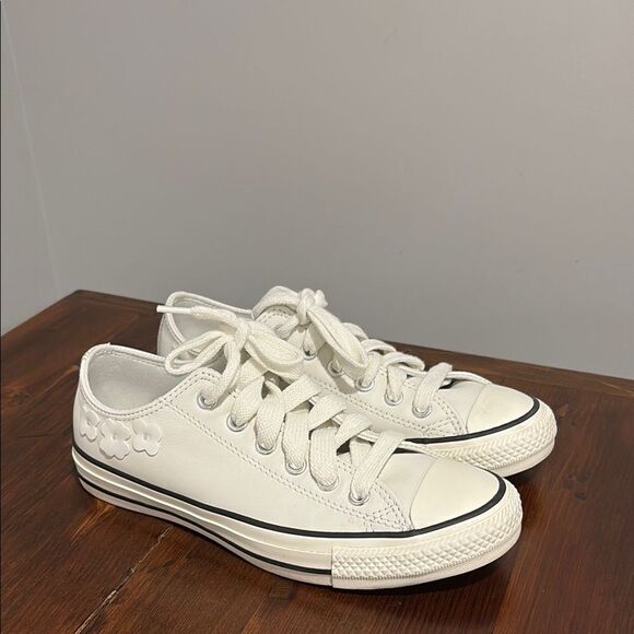Converse Shoes - Converse Chuck Taylor All Star Ox Sneakers Size 7 Women’s